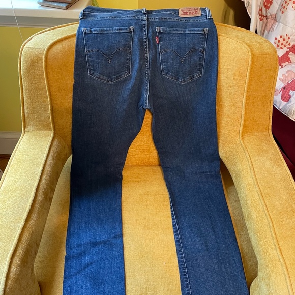 Levi’s 314 Shaping Straight , Size 30 Jeans - Picture 2 of 5